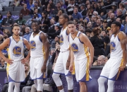 关于回顾过往：球队历史对决再次上演的信息