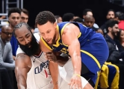 包含开拓者客场力克魔术麦科勒姆砍下分的词条