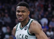 字母哥狂砍关键时刻神级表现分，全明星入选迎来新赛季高光！的简单介绍