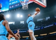 哈登狂砍黄蜂分，刷新队史纪录迎来新赛季高光！