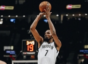 篮网绝杀时刻，迎来胜利点燃赛场，绝杀战胜迎来胜利！