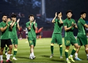 包含全运会转会风云：纽约尼克斯盯上锋线强援，石宇奇或成交易筹码的词条