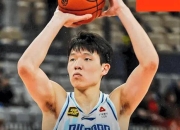 包含美国篮球巨星成奥运会风尚，中国篮球新生代备战迎战的词条